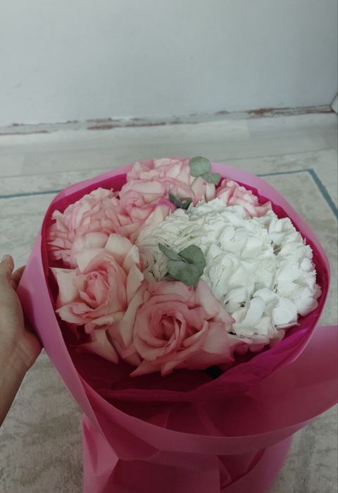 Цветы роза хризантема