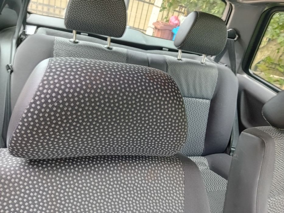 Vând Seat Arosa anul 2004