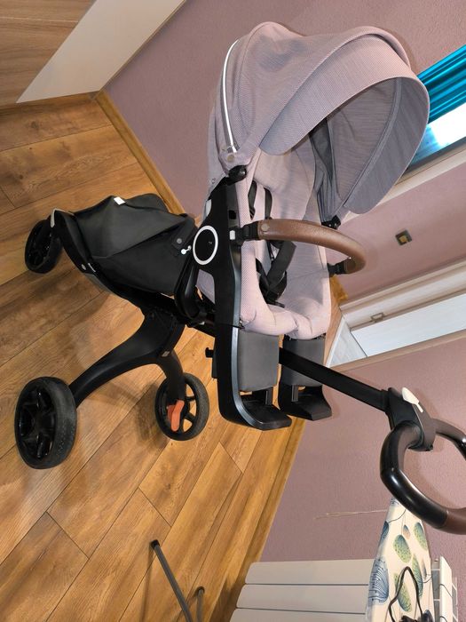 Бебешка количка Stokke xplory