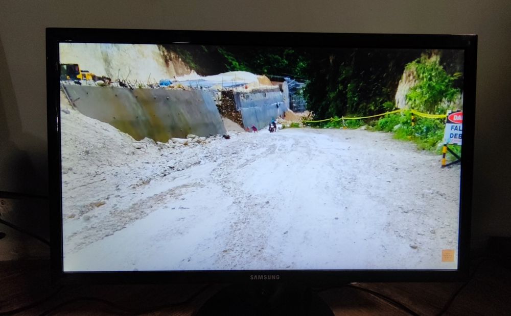 Монитор Samsung 22” Full HD