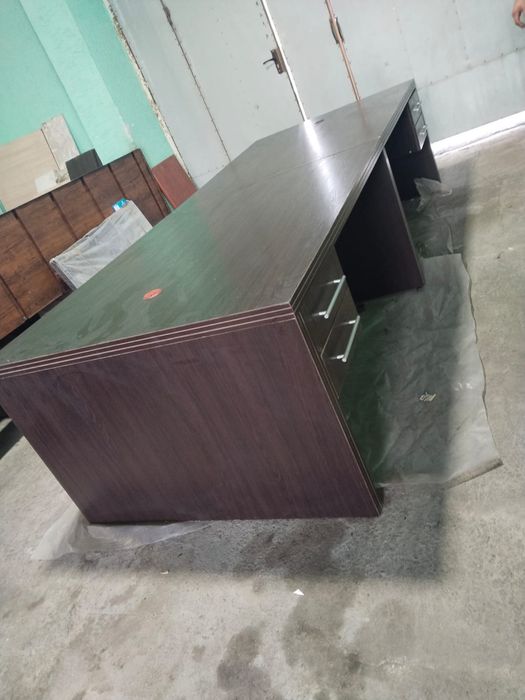 Столы компьютерные