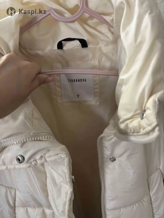 Продам зимний пуховик