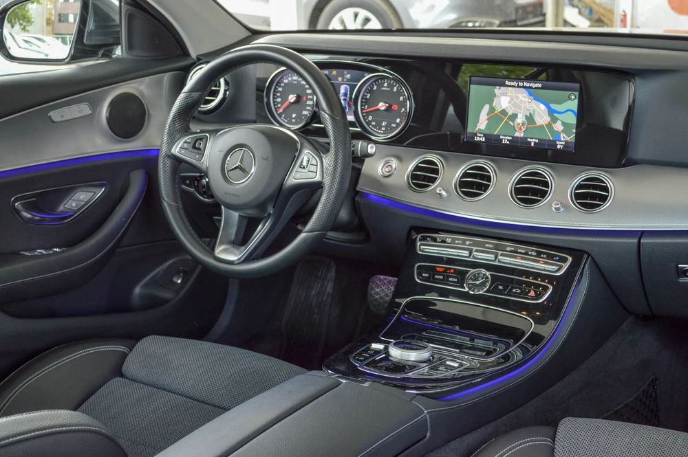 Mercedes-Benz E 2017 Mercedes-Benz E 200 4MATIC 9G-TRONIC Avantgarde / RATE FIXE / Ga