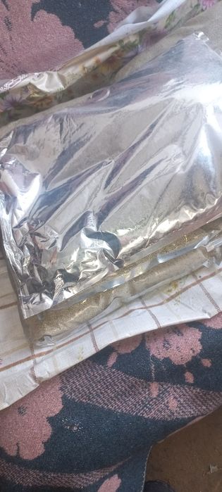 Продам силикогель в упаковке .