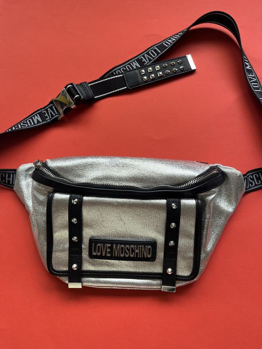 Moschino LOVE  - Оригинал