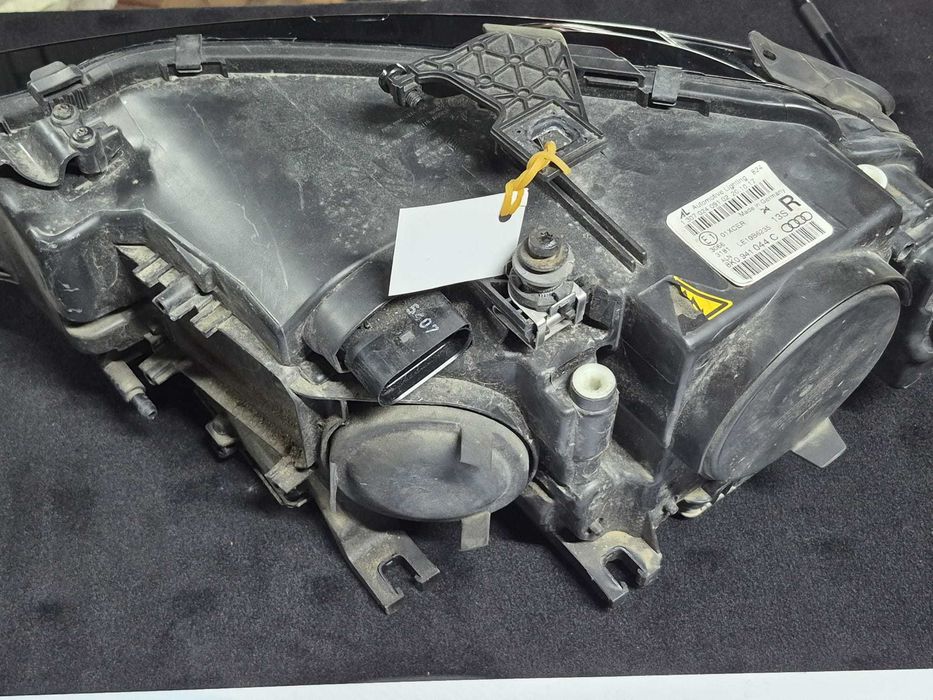 Far Audi A4, dreapta, an 2011-2015, 8KO 941 044 C