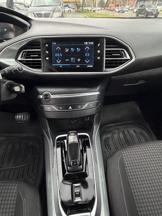 7.990€ TVA INCLUS Peugeot 308 SW 2021 – Automat – 1.5 Diesel 130CP