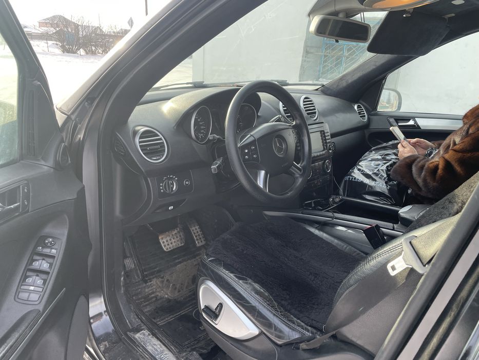 Продам мерседес мл 350