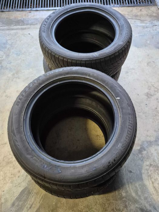 Anvelope de iarna Bridgestone Blizzak 235 55 r18 rulate