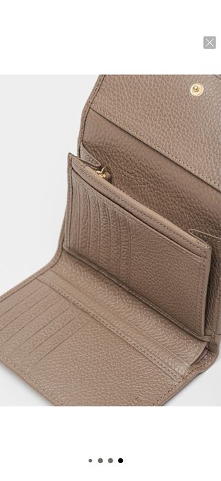 Портомонета Coccinelle-нови