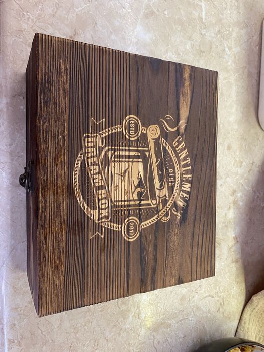 Продам подарочный бокс