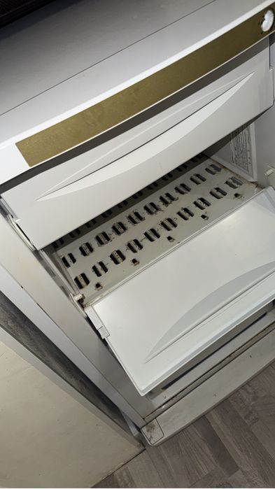 Морозильник на запчасти