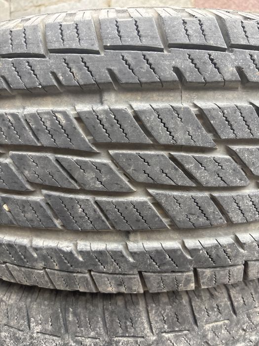 Шины всесезонные TOYO 275x60 R18
