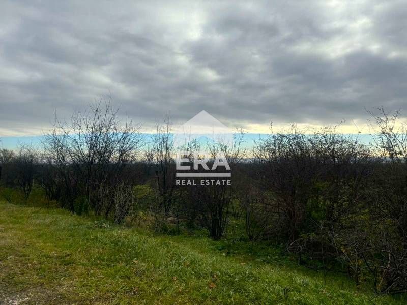 Урегулиран поземлен имот за продажба, с лице на автомагистрала Хемус,