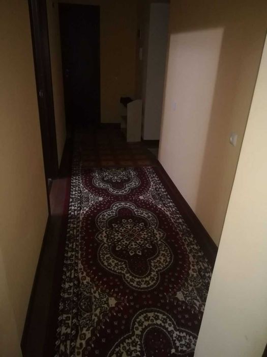 2 Хонали квартира тезда сотилади. ОР.Р 7 микр.н