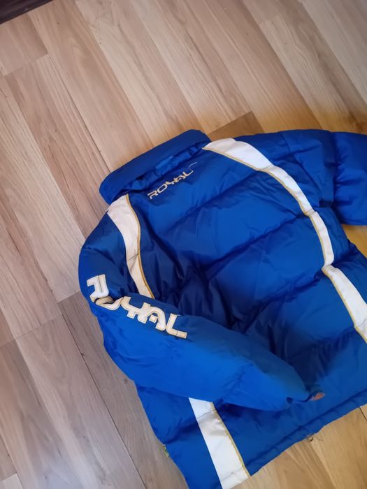 Детско        яке