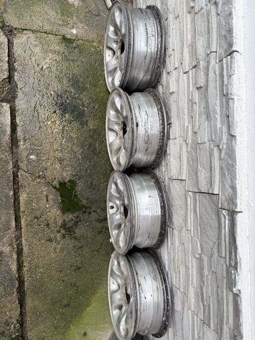 Vand Set jante mitsubishi pajero