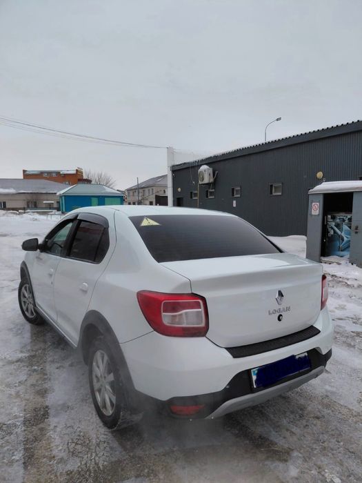 Продается рено логан