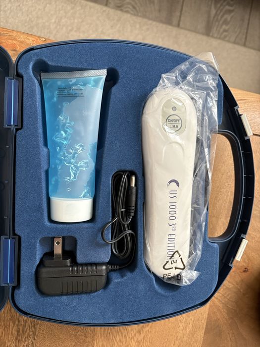 Aparat de ultrasunete terapeutic Portable Ultrasound US 1000 3 Edition