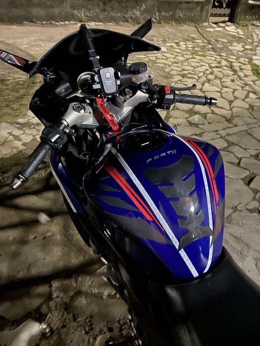 Honda cbr 125cc (luxxon x15 sport)