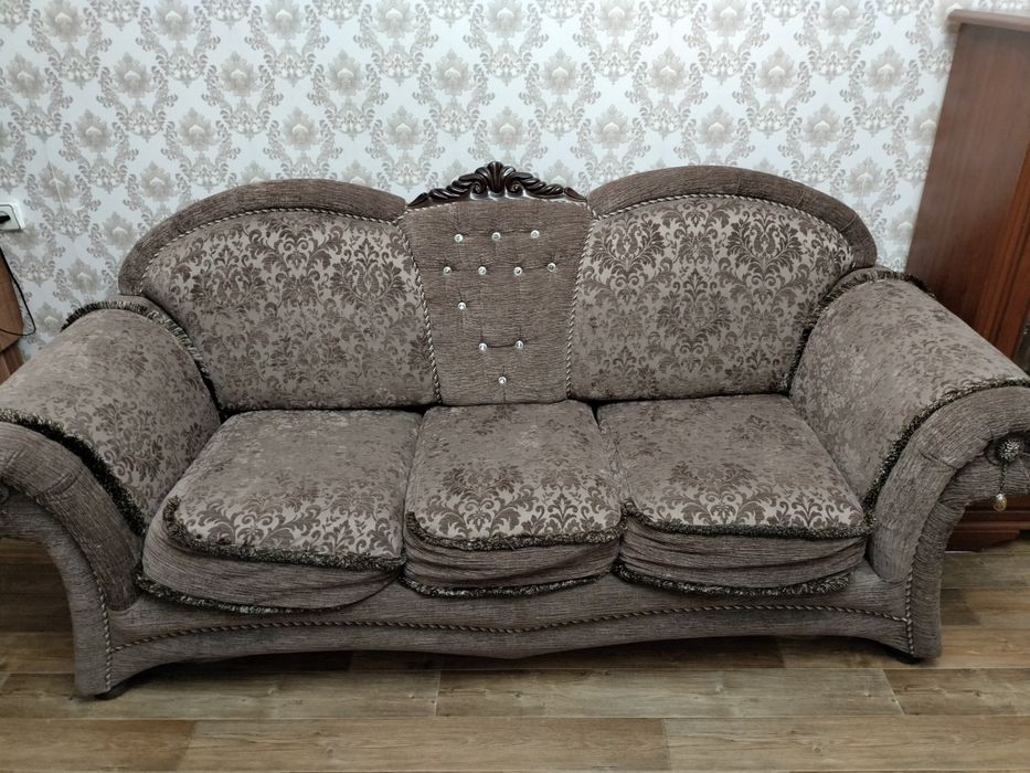 Продам диваны.Фирма Потютьков