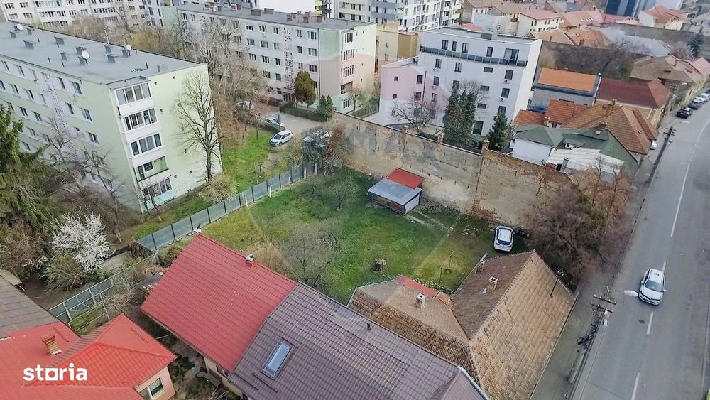 Teren de vanzare in zona Centrala