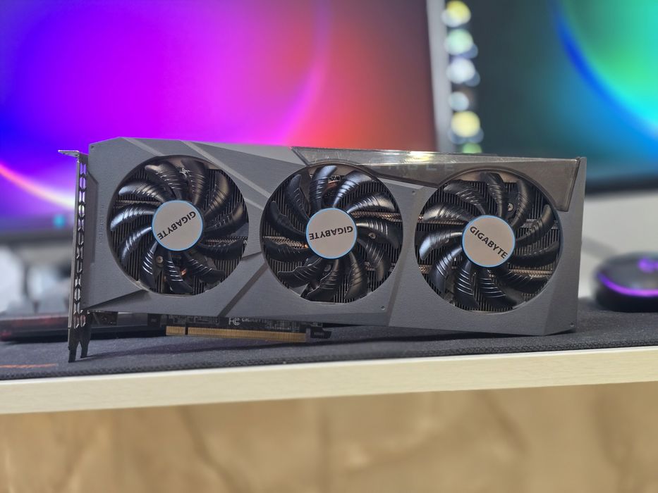Gigabyte RTX3070 EAGLE OC 8GB видеокарта