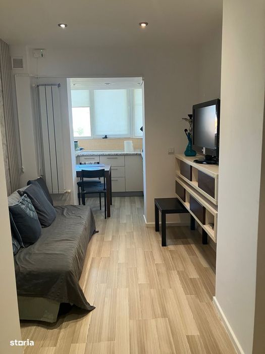 Garsoniera Pta Victoriei-Titulescu,8/14,2 lifturi,mobilata,117900€