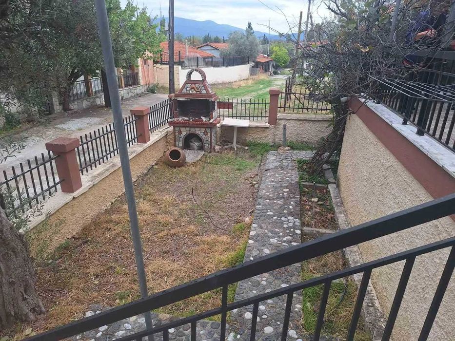 Къща на 300 метра от плажа - Аспровалта