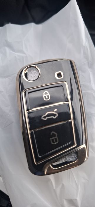 Поставка за чаша