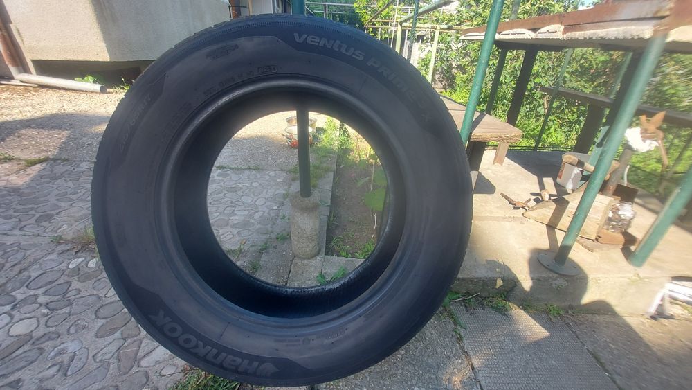 Летни Гуми 215/65/17