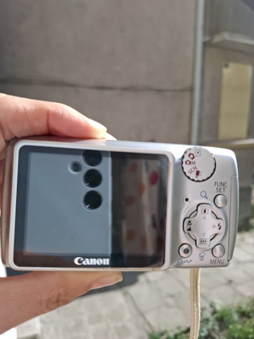 Компактен дигитален фотоапарат CANON Powershot A470