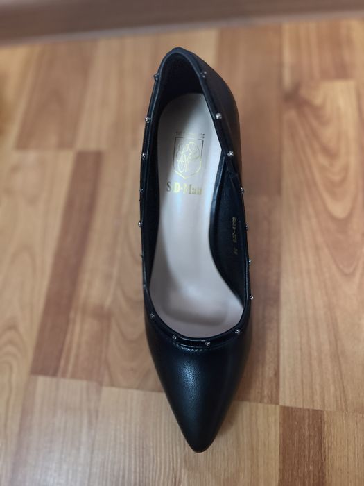 Женские туфли