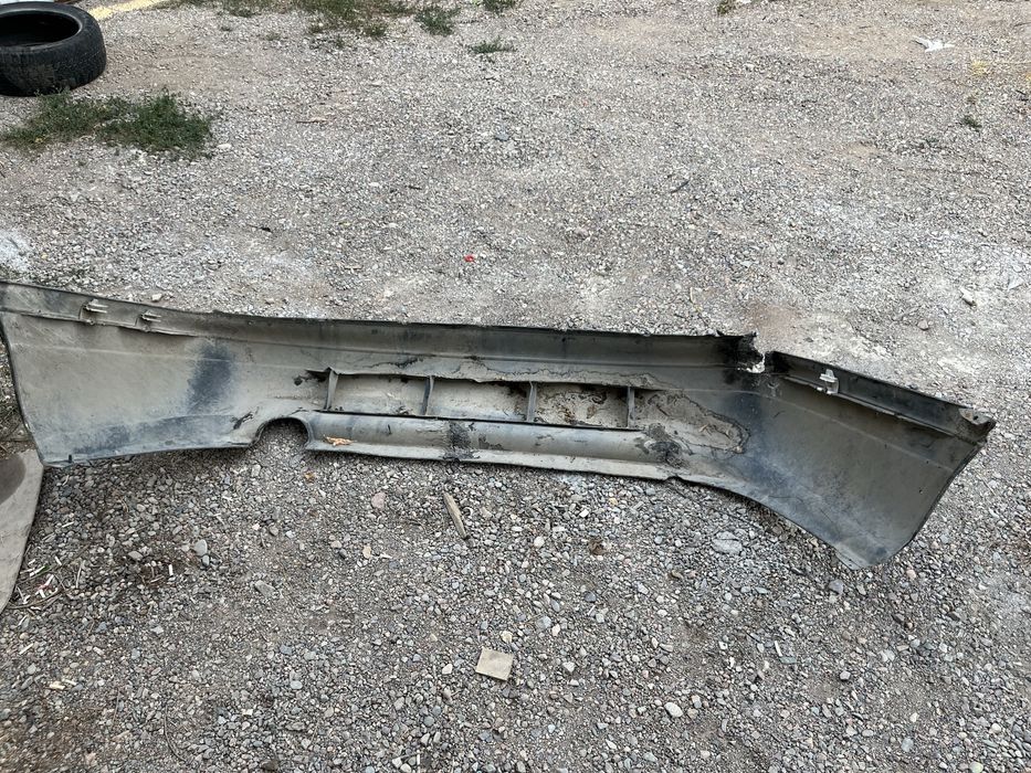 Бампер карина е задний