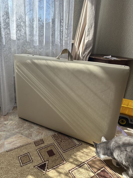 Кушетка с выемкой для лица