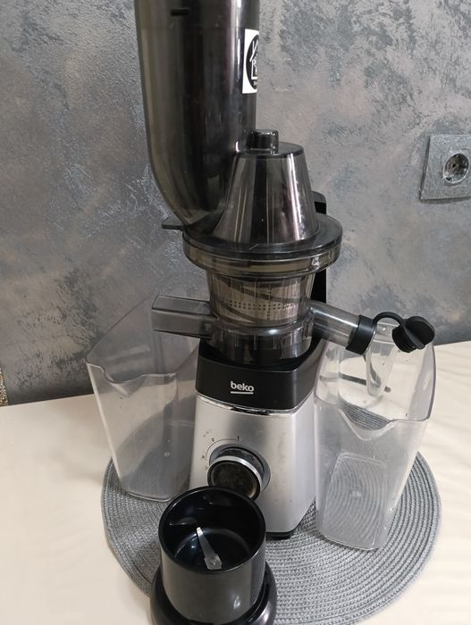 Storcător beko fructe și legume