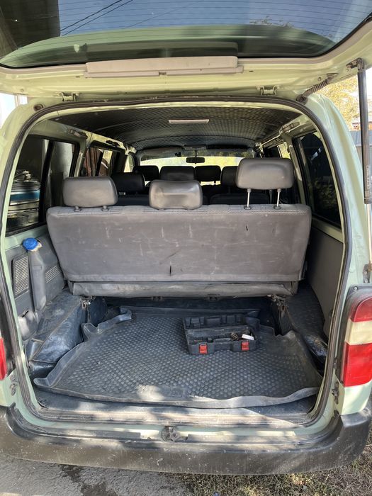 Toyota Hiace 1998г
