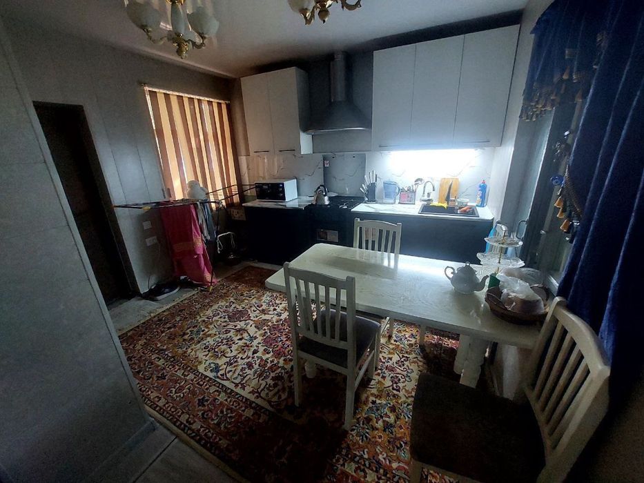 Продам 4 ком юнусабад 14 квартал