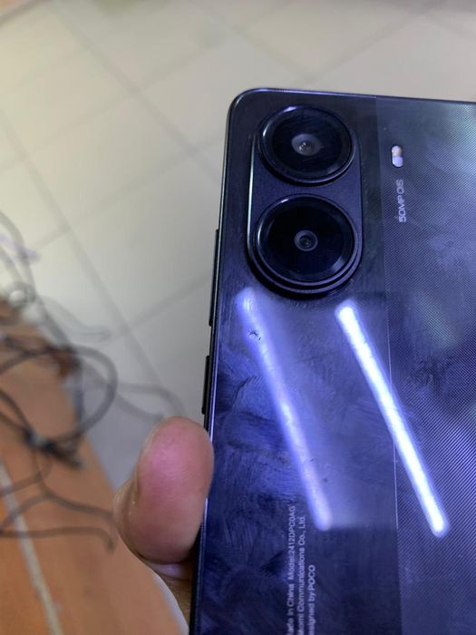 Продам Poco X7 Pro