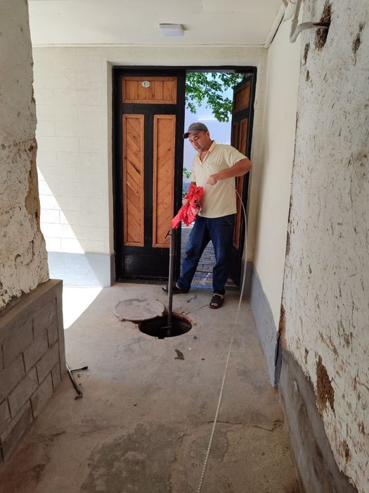 Kanalizatsiya quvurlarini sifatli va Xamyonbop narxlarda tozalash.24/7