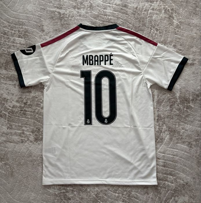 Екип на Real Madrid 26/27 на Arda Güler и Mbappe, размер M и L