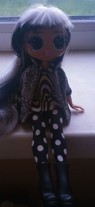 Продам куклу LOL