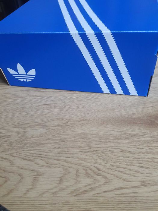 Маратонки футбол зала