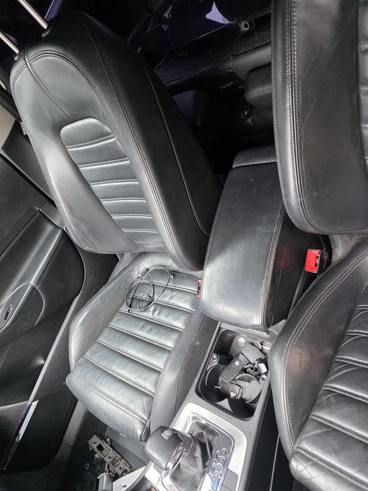 Interor piele passat b7
