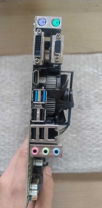 i3-7100 + ASUS H110M-R | Тестван комплект | GTX 1050, 8GB RAM опция