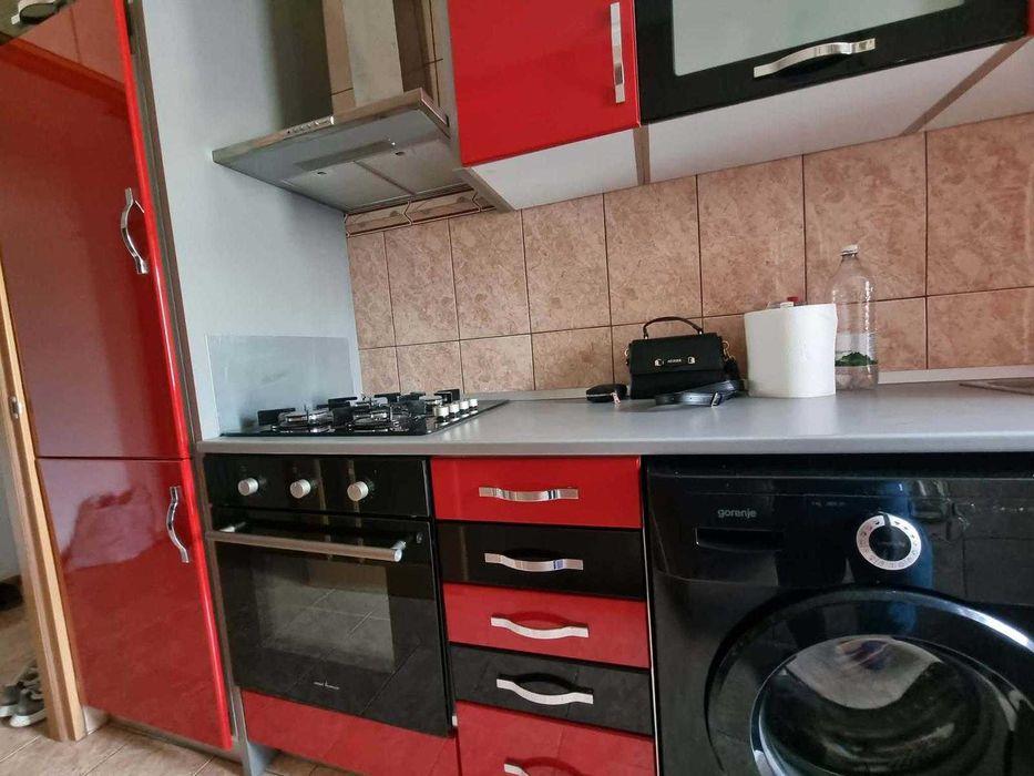 Apartament de vânzare cu 2 camere în Balș – complet mobilat, izolat, gata de mutare.