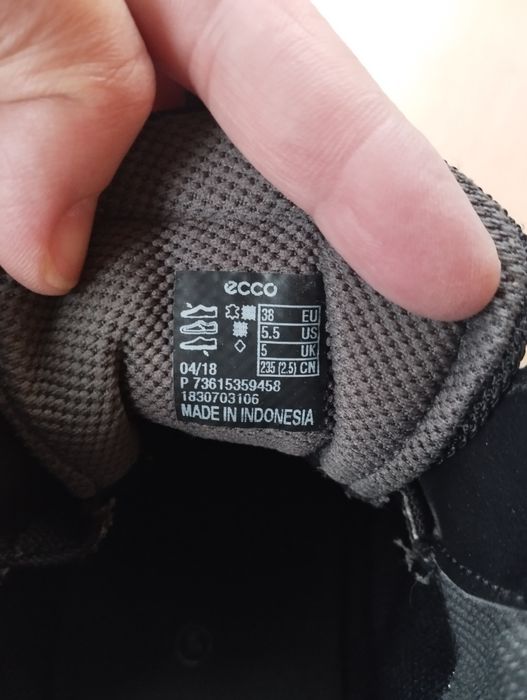 Ботинки зима, деми ECCO 38разм в отличном состоянии
