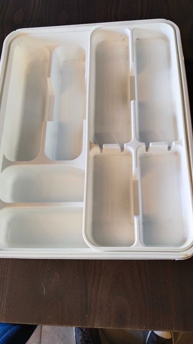 Органайзер за прибири за хранене