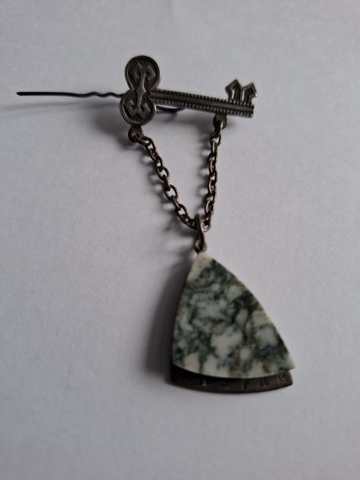 продам брошь СССР