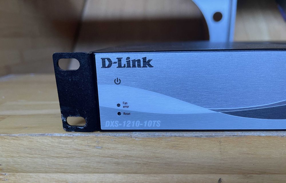 D-Link DXS-1210-10TS 10-Port 10GB Smart Switch / суйч , комутатор